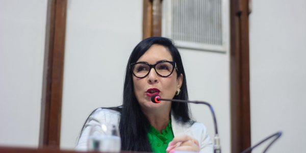LUDMILLA FISICNA - SATIRO DIAS